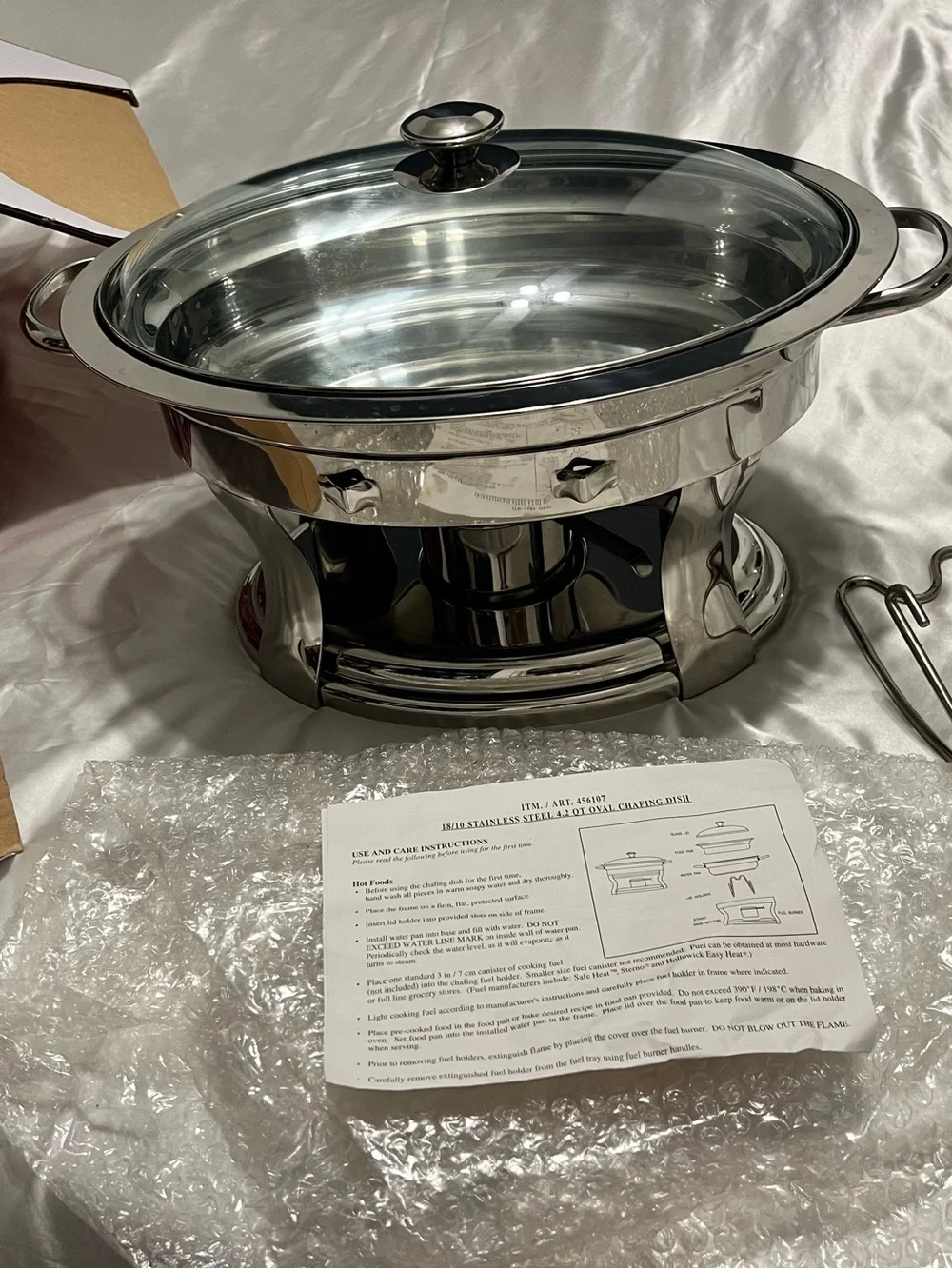 Round Stainless Steel Chafing Dish with Clear Lid - Silver